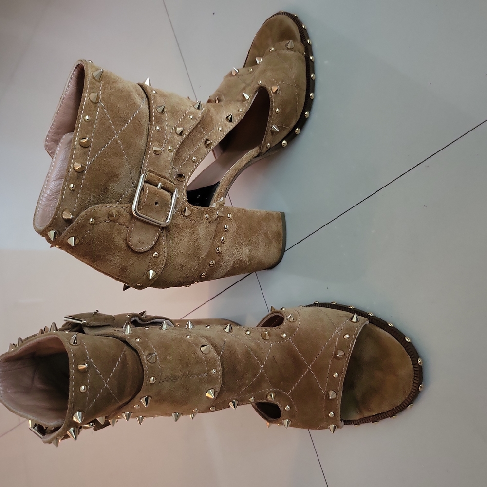 Laurence Dacade Paris Suede Gladiator Heels
